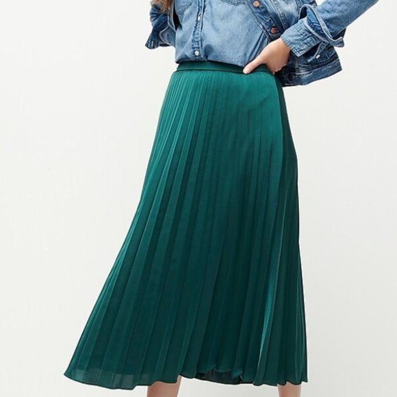 J. Crew Dresses & Skirts - J.Crew Pleated Midi Skirt